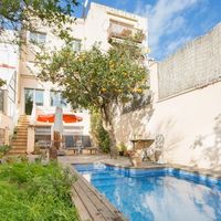 Rental house in Spain, Catalunya, Barcelona, 397 sq.m.
