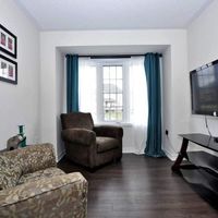 Apartment in Canada, Toronto, 200 sq.m.