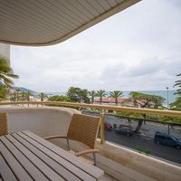 Flat in Spain, 180 sq.m.