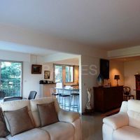 Flat in France, Cannes, 108 sq.m.