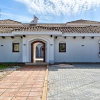 Дом в Испании, Андалусия, 801 кв.м.