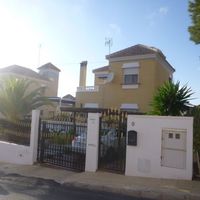 House in Spain, Comunitat Valenciana, Alicante, 120 sq.m.