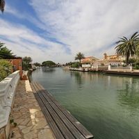 Дом в Испании, Каталония, Жирона, 319 кв.м.