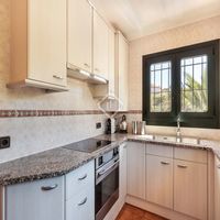 Вилла в горах, у моря в Испании, 243 кв.м.