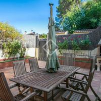 Вилла в большом городе в Испании, Каталония, Сан-Андрес-де-Льеванерас, 372 кв.м.