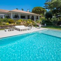 Вилла в горах в Испании, Каталония, Сан-Андрес-де-Льеванерас, 511 кв.м.