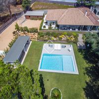 Вилла в горах в Испании, Каталония, Сан-Андрес-де-Льеванерас, 511 кв.м.