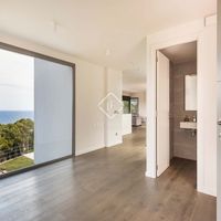 Вилла у моря в Испании, Каталония, Багур, 360 кв.м.