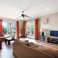 Villa in the big city, in the mountains, at the seaside in Spain, Catalunya, Sitges, 660 sq.m.