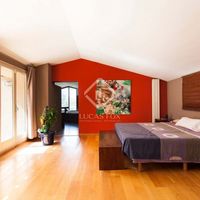 Villa in the big city, in the mountains, at the seaside in Spain, Catalunya, Sitges, 660 sq.m.