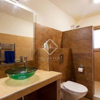 Villa in the big city, in the mountains, at the seaside in Spain, Catalunya, Sitges, 660 sq.m.