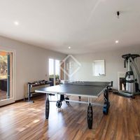 Villa in the big city, in the mountains, at the seaside in Spain, Catalunya, Sitges, 660 sq.m.