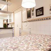 Апартаменты в большом городе в Испании, Валенсия, 216 кв.м.