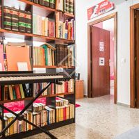 Апартаменты в большом городе в Испании, Валенсия, 216 кв.м.