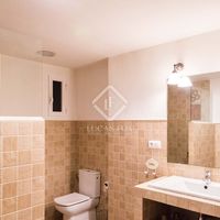 Апартаменты в большом городе в Испании, Валенсия, 216 кв.м.