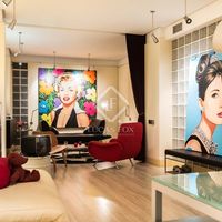 Апартаменты в большом городе в Испании, Валенсия, 100 кв.м.