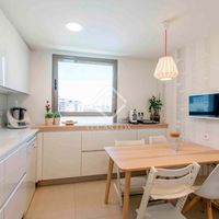 Апартаменты в большом городе в Испании, Валенсия, 136 кв.м.