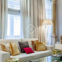 Апартаменты в большом городе в Испании, Валенсия, 160 кв.м.