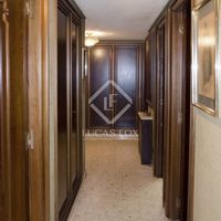 Апартаменты в большом городе в Испании, Валенсия, 238 кв.м.