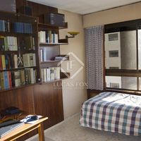 Апартаменты в большом городе в Испании, Валенсия, 238 кв.м.