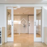 Apartment in the big city in Spain, Comunitat Valenciana, 420 sq.m.