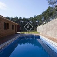 Villa in the mountains in Spain, Catalunya, Sitges, 260 sq.m.