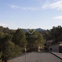Villa in the mountains in Spain, Catalunya, Sitges, 260 sq.m.