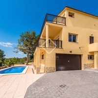 Villa in Spain, Catalunya, Sitges, 273 sq.m.