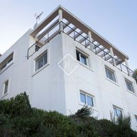 Villa in the mountains in Spain, Catalunya, Sitges, 237 sq.m.