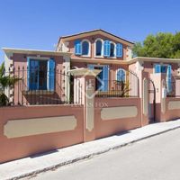 Villa in the mountains, by the lake in Spain, Catalunya, Sitges, 700 sq.m.