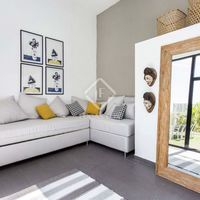 Villa in the big city, in the mountains, at the seaside in Spain, Catalunya, Sitges, 400 sq.m.