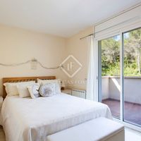 Villa in Spain, Catalunya, Sitges, 250 sq.m.