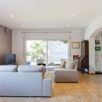 Villa in the mountains, at the seaside in Spain, Catalunya, Sitges, 295 sq.m.