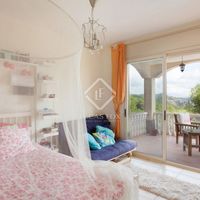 Villa in the mountains, at the seaside in Spain, Catalunya, Sitges, 320 sq.m.