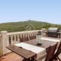 Villa in the mountains, at the seaside in Spain, Catalunya, Sitges, 320 sq.m.