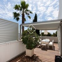 Apartment in the mountains, at the seaside in Spain, Catalunya, Sitges, 109 sq.m.