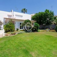 Villa in Spain, Catalunya, Sitges, 194 sq.m.