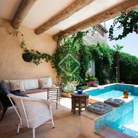 Villa in the mountains, at the seaside in Spain, Catalunya, Sitges, 291 sq.m.