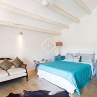 Villa in the mountains, at the seaside in Spain, Catalunya, Sitges, 291 sq.m.