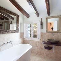 Дом в горах в Испании, Каталония, Ситжес, 376 кв.м.