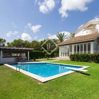 Villa in Spain, Catalunya, Sitges, 450 sq.m.