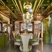 Villa by the lake, at the seaside in Spain, Catalunya, Sant Andreu de Llavaneres, 588 sq.m.