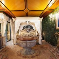 Villa by the lake, at the seaside in Spain, Catalunya, Sant Andreu de Llavaneres, 588 sq.m.