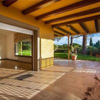 Villa in the mountains, at the seaside in Spain, Catalunya, Sant Andreu de Llavaneres, 780 sq.m.