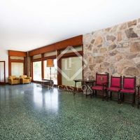 Вилла в горах в Испании, Каталония, Барселона, 950 кв.м.