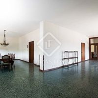 Вилла в горах в Испании, Каталония, Барселона, 950 кв.м.