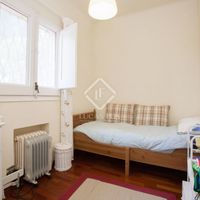 Villa by the lake, at the seaside in Spain, Catalunya, Sant Andreu de Llavaneres, 580 sq.m.