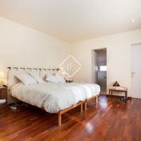 Villa by the lake, at the seaside in Spain, Catalunya, Sant Andreu de Llavaneres, 580 sq.m.