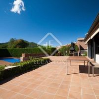 Villa in the mountains in Spain, Catalunya, Barcelona, 340 sq.m.