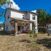 Villa in the mountains in Spain, Catalunya, Barcelona, 252 sq.m.